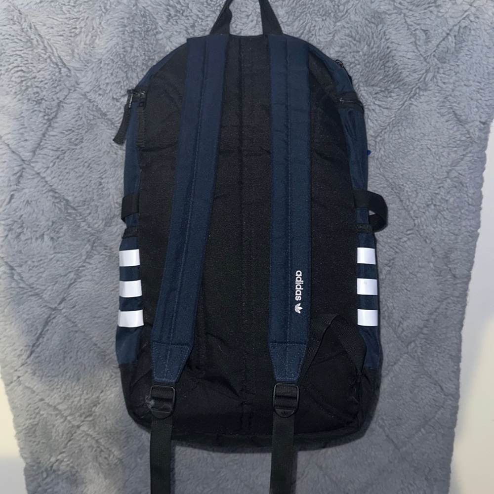 Adidas backpack - Picture 4 of 8